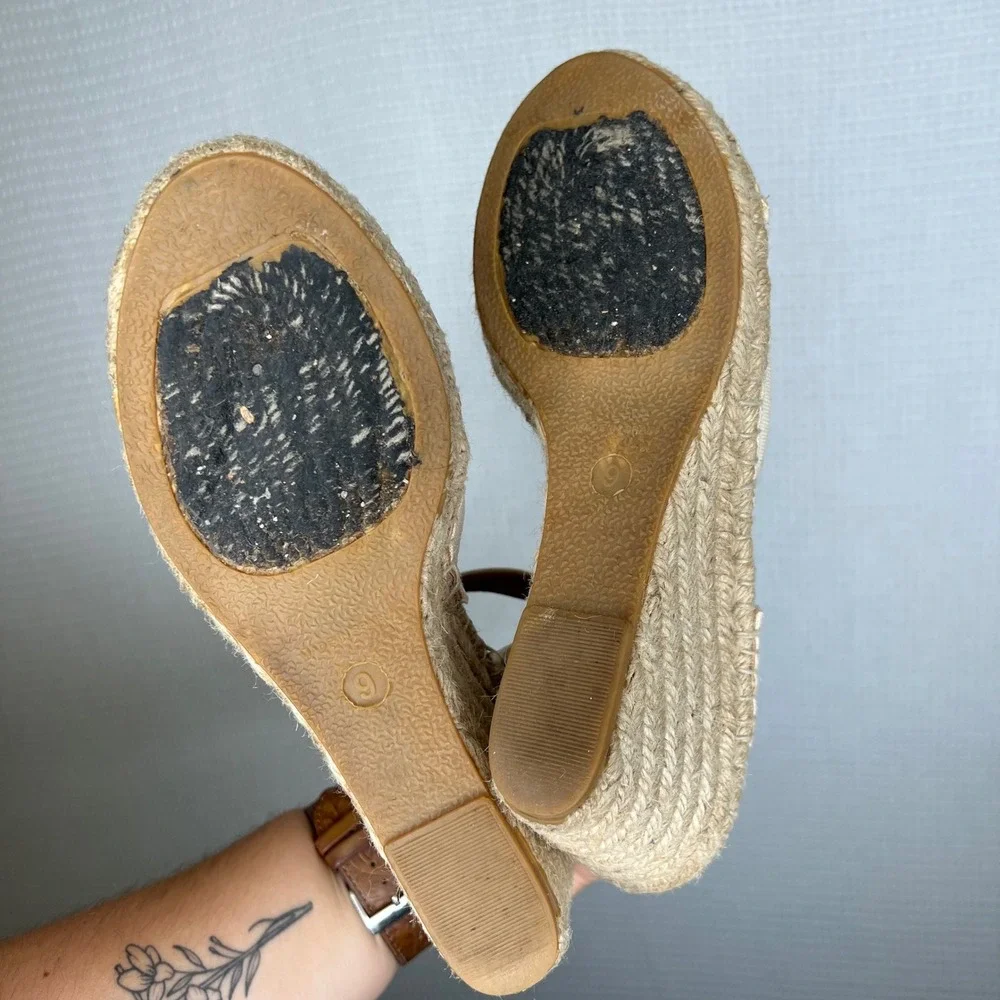 Soludos Espadrille‎ Wedge Sandal Women's Size 9 Beige Ankle Strap Cross Shoes